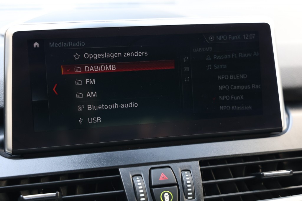 BMW-2-SERIE GRAN TOURER-216i EXECUTIVE SPORT LINE 7P HUD/Trekh/Dealerondh/Led