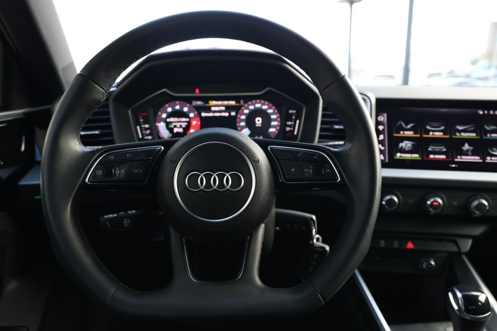 AUDI-A1-Sportback 30TFSI 110pk Aut. Advanced Ed. NAP/Virtual/Sfeer/Matr