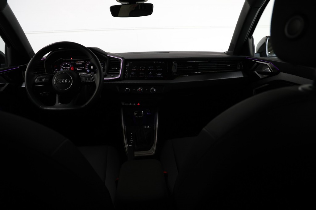 AUDI-A1-Sportback 30TFSI 110pk Aut. Advanced Ed. NAP/Virtual/Sfeer/Matr