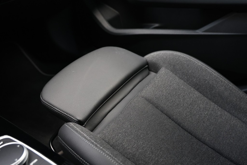 BMW-1-SERIE-118i Executive Business Aut. NAP/Sportstoelen/Live Cockpit Prof