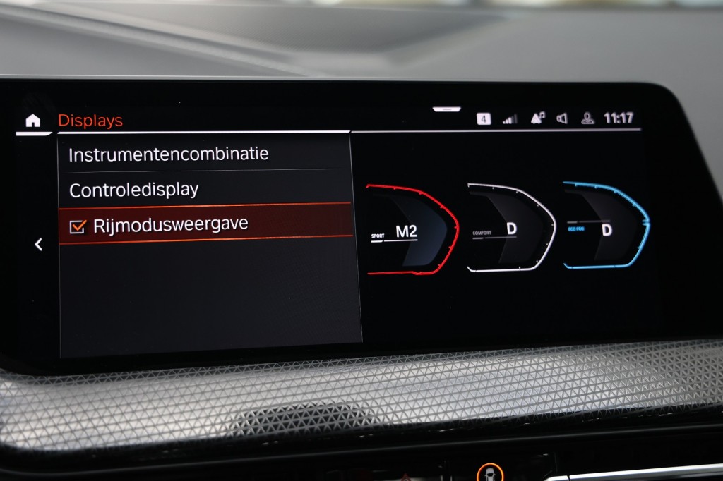 BMW-1-SERIE-118i Executive Business Aut. NAP/Sportstoelen/Live Cockpit Prof