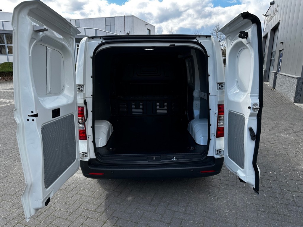 MAXUS-EDELIVER 3-e-DELIVER 3 L1 SWB