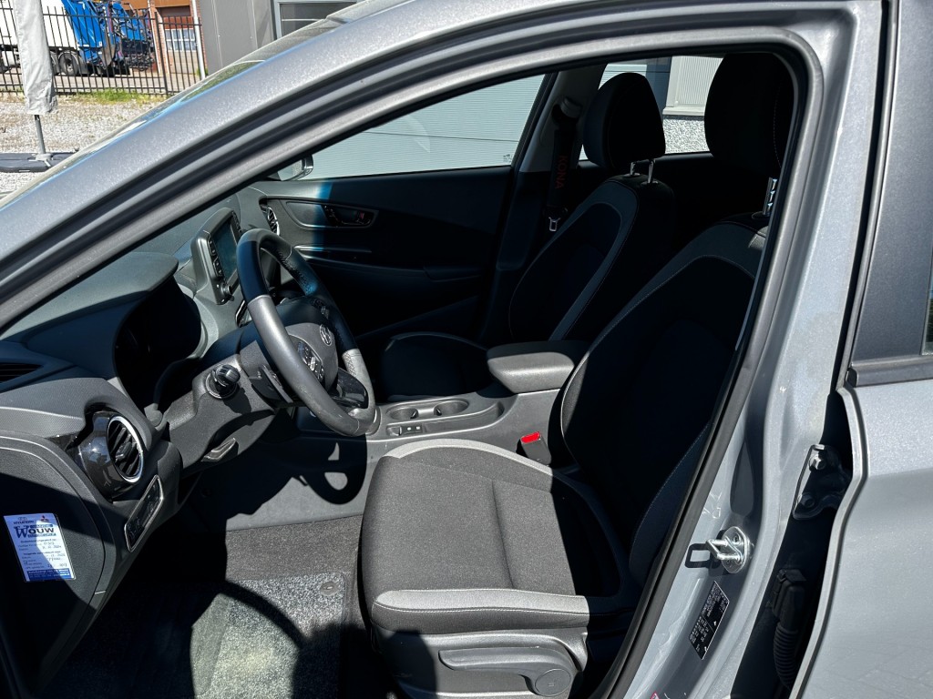 HYUNDAI-KONA-1.6 GDI HEV COMFORT