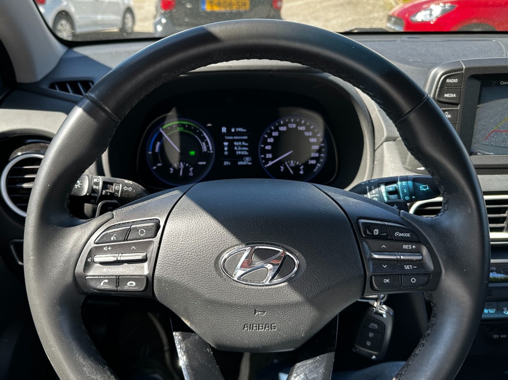 HYUNDAI-KONA-1.6 GDI HEV COMFORT