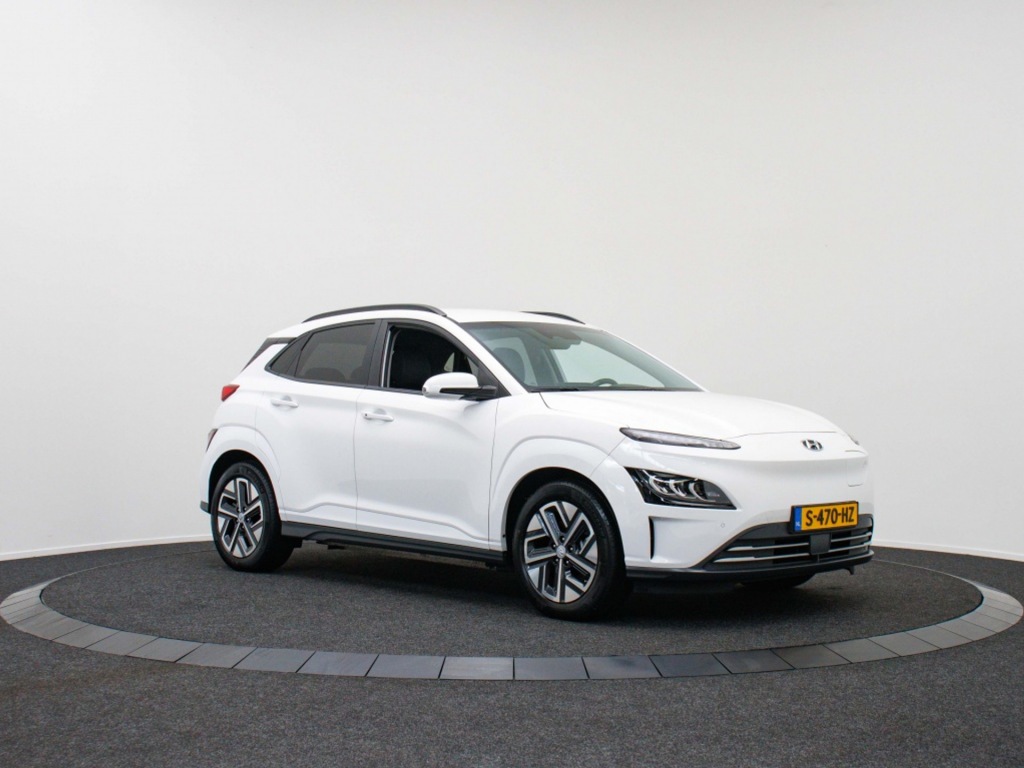 HYUNDAI-KONA-EV Premium 64 kWh Private lease 609 pm