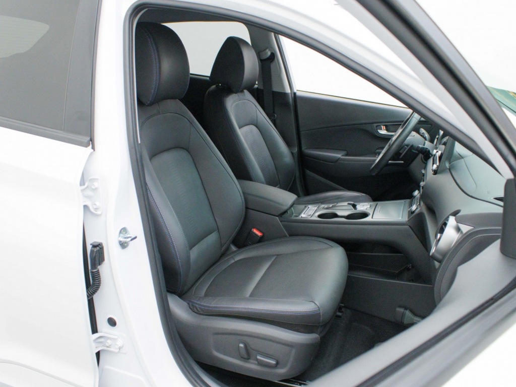 HYUNDAI-KONA-EV Premium 64 kWh Private lease 609 pm