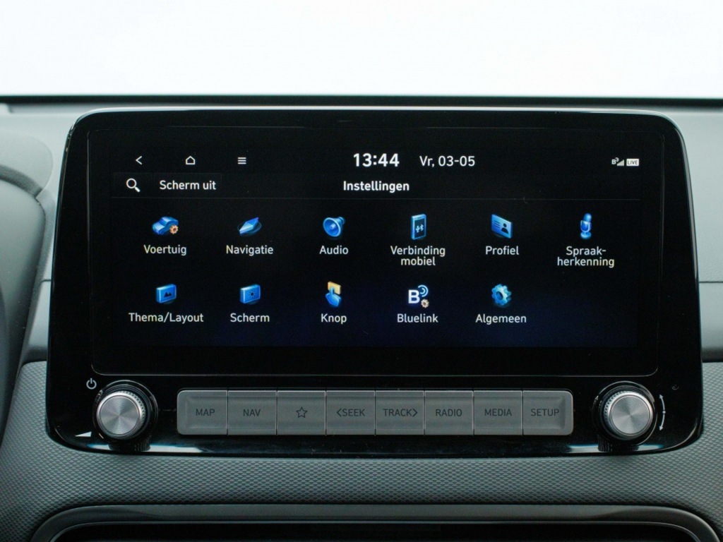 HYUNDAI-KONA-EV Premium 64 kWh Private lease 609 pm