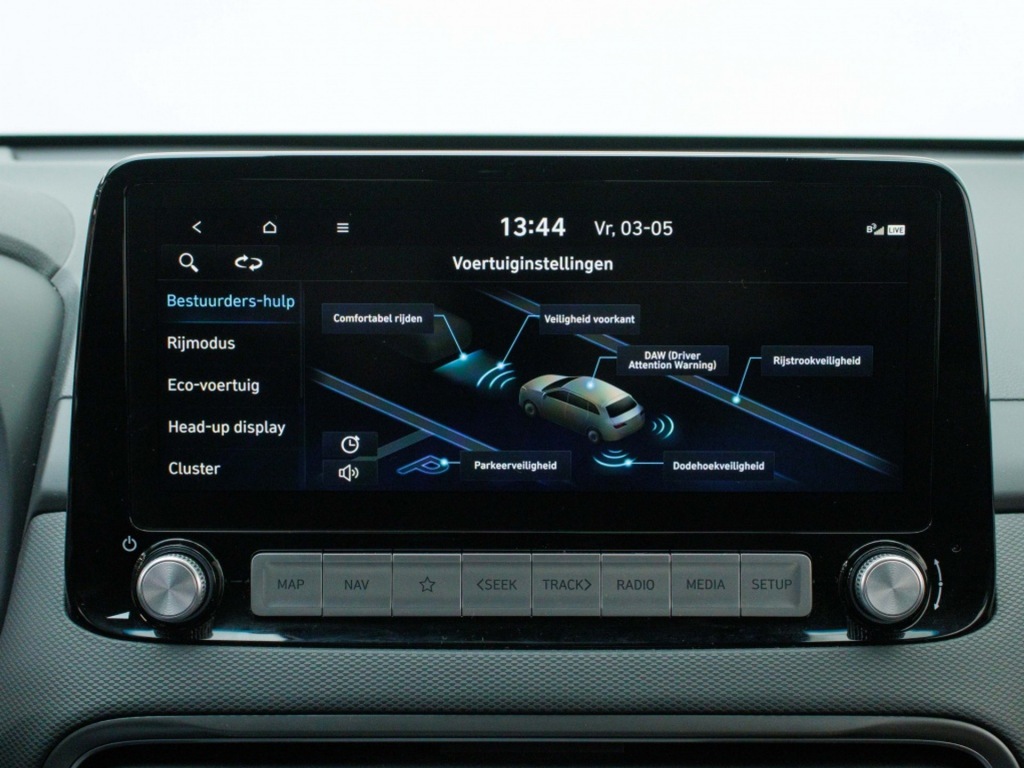 HYUNDAI-KONA-EV Premium 64 kWh Private lease 609 pm
