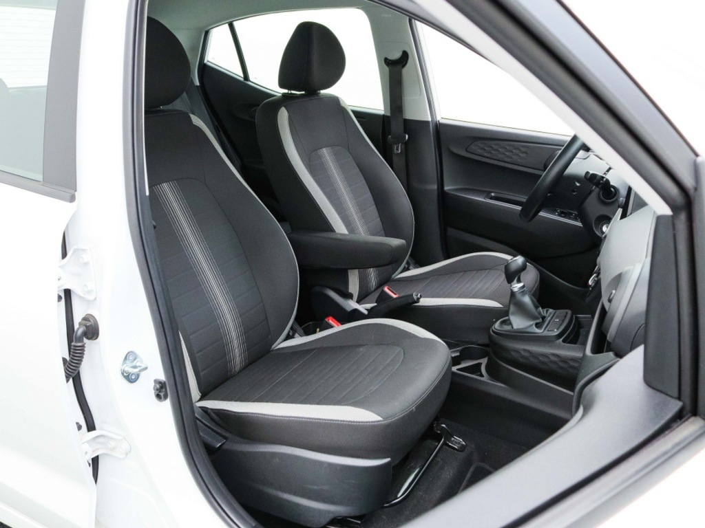 HYUNDAI-I10-1.0 Comfort Smart Navigatie Private lease 309 p.m.