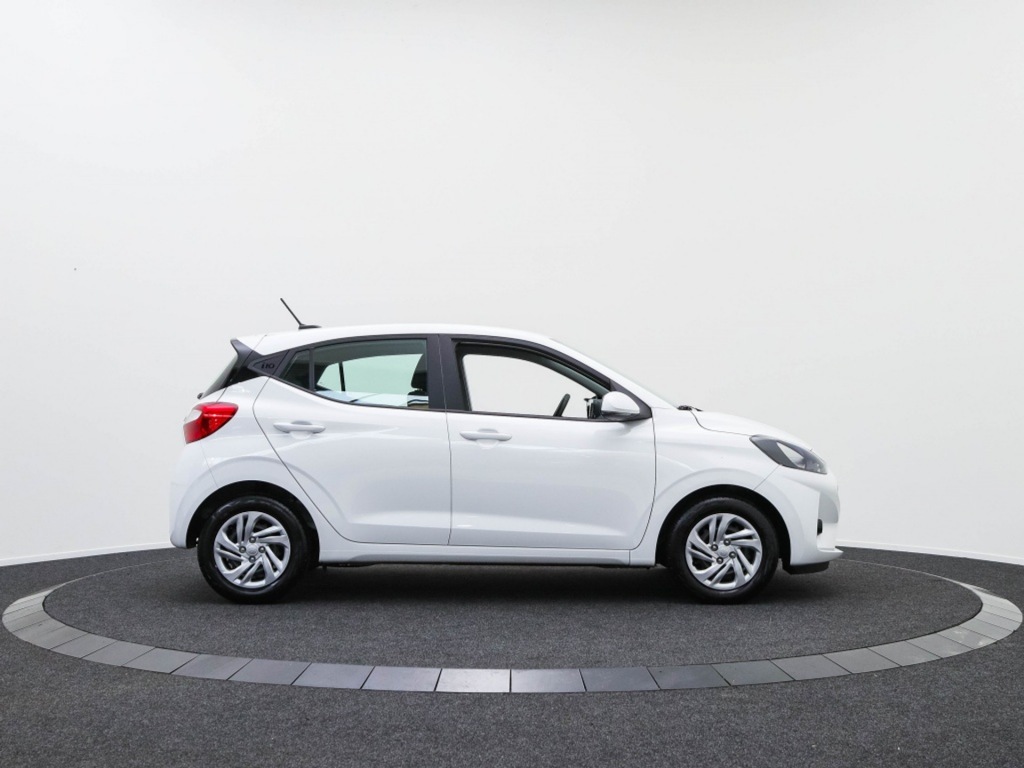 HYUNDAI-I10-1.0 Comfort Smart Private lease 309 p.m.