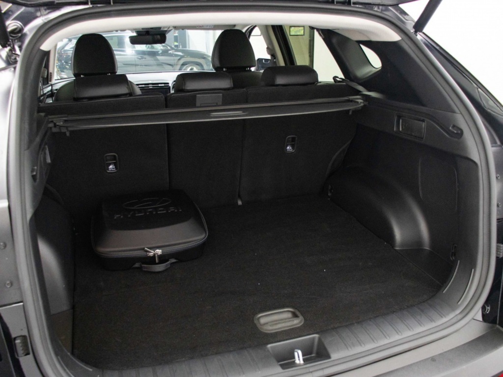HYUNDAI-TUCSON-1.6 T-GDI PHEV Premium Oplaadbaar Private lease 699 p.m.