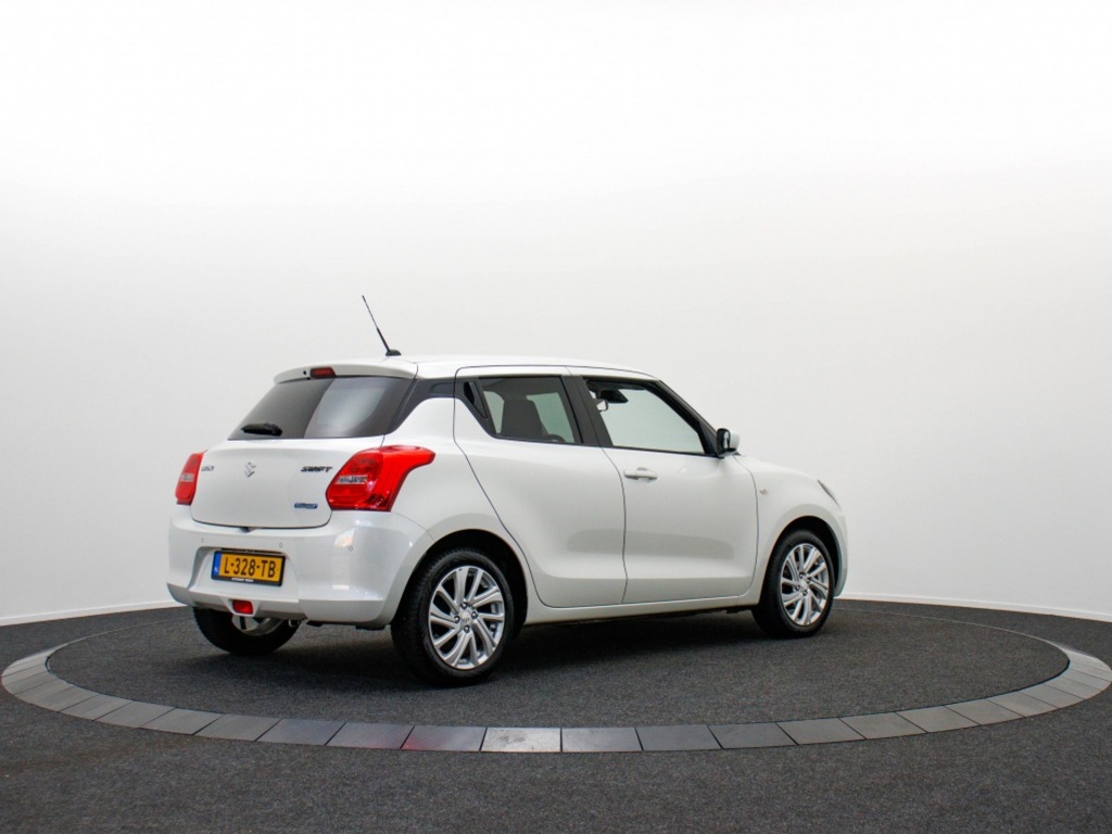SUZUKI-SWIFT-1.2 Stijl Smart Hybrid All-seasons Navi by App