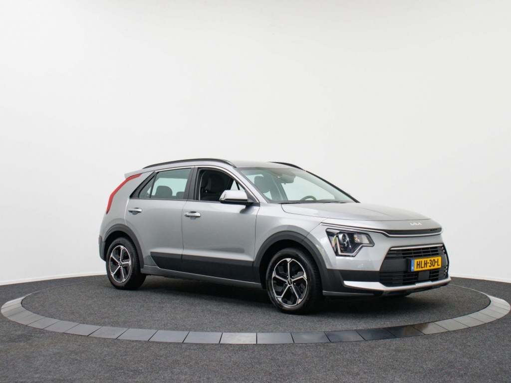 KIA-NIRO-1.6 GDi PHEV DynamicLine Private lease 499 pm