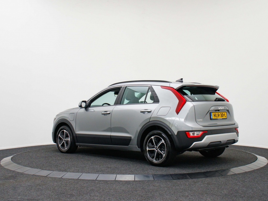 KIA-NIRO-1.6 GDi PHEV DynamicLine Private lease 499 pm