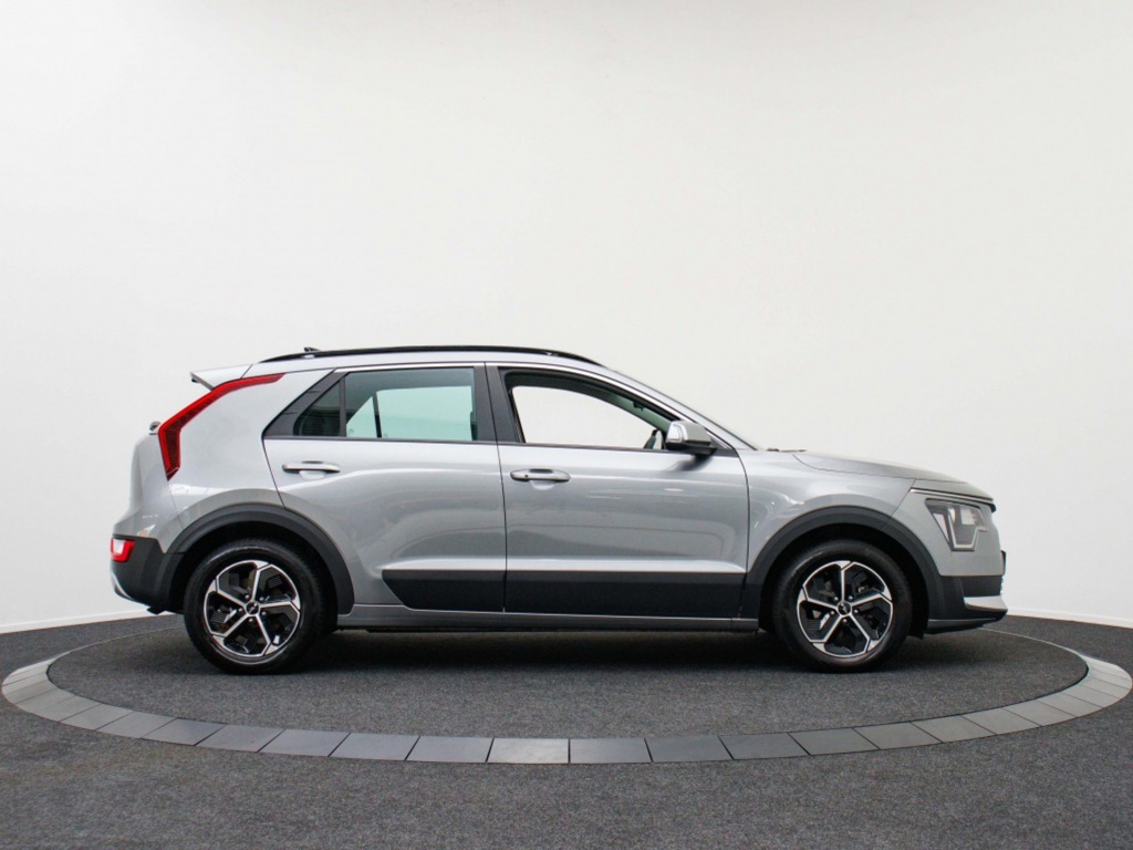 KIA-NIRO-1.6 GDi PHEV DynamicLine Private lease 499 pm