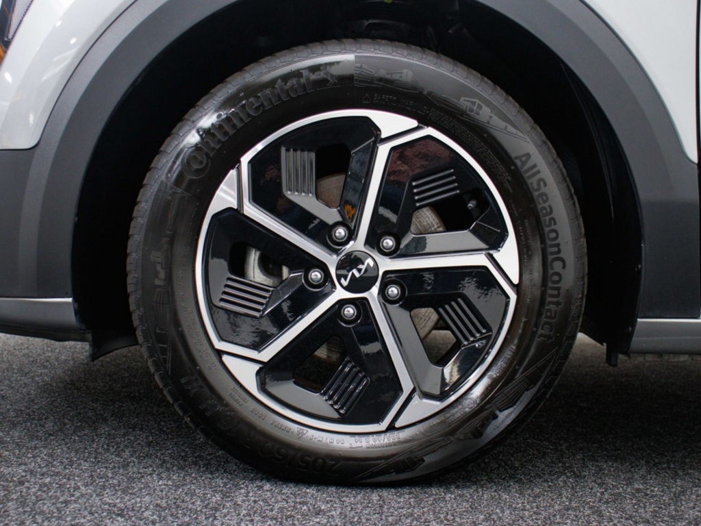 KIA-NIRO-1.6 GDi PHEV DynamicLine Private lease 499 pm