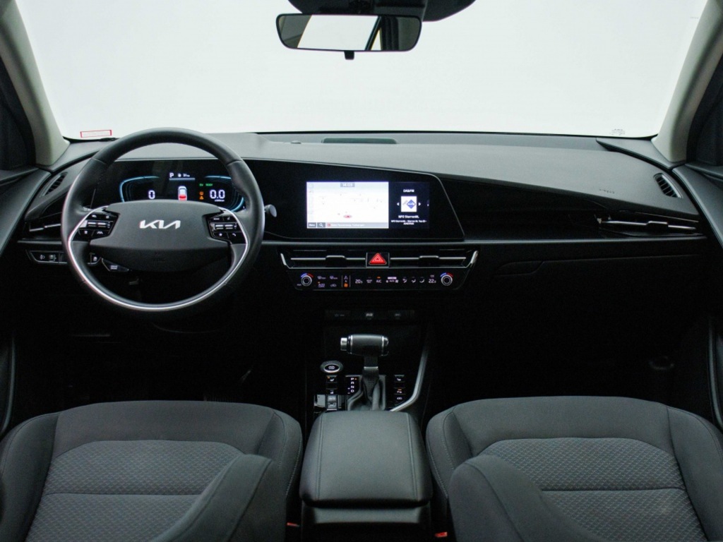 KIA-NIRO-1.6 GDi PHEV DynamicLine Private lease 499 pm