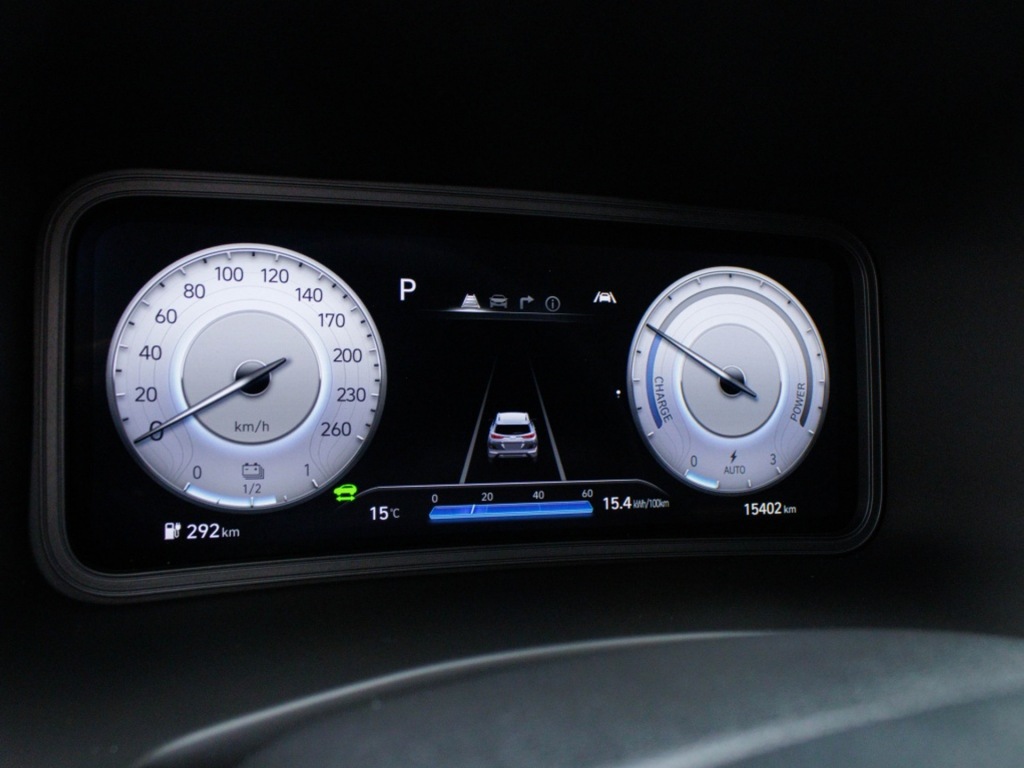 HYUNDAI-KONA-EV Fashion 64 kWh DEMO Private lease 569 p.m.