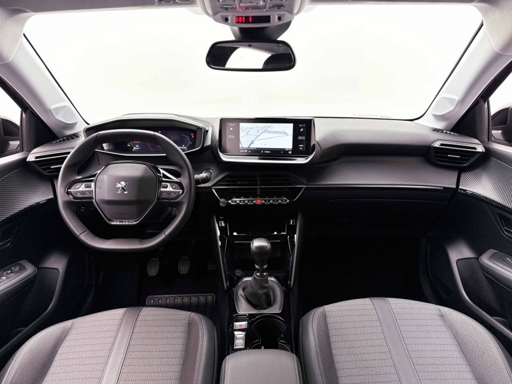 PEUGEOT-208-1.2 PT 100 Allure Private lease 389 pm