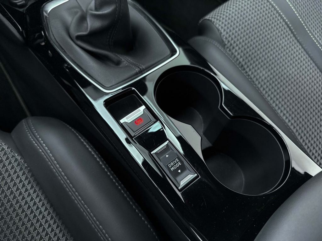 PEUGEOT-208-1.2PT 100PK GT Private lease 399 pm
