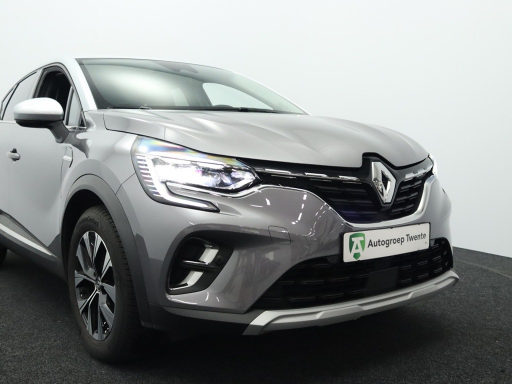 RENAULT-CAPTUR-1.0 TCe 90 techno Private lease 439 p.m.