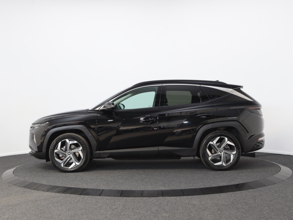 HYUNDAI-TUCSON-1.6 T-GDI PHEV Premium PLT vanaf ?699,- per maand 360 Camera