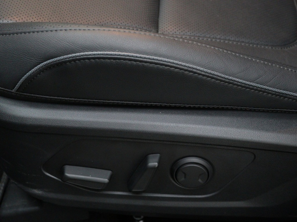 HYUNDAI-TUCSON-1.6 T-GDI PHEV Premium PLT vanaf ?699,- per maand 360 Camera