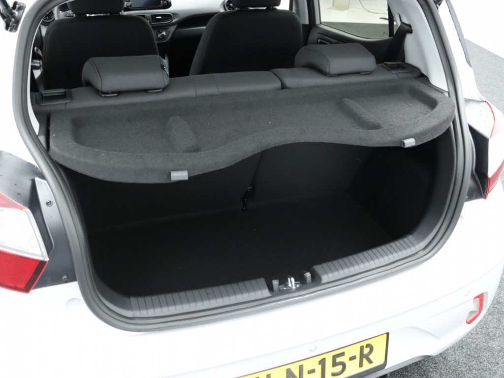 HYUNDAI-I10-1.0 Comfort Facelift 2025 Navigatie Camera