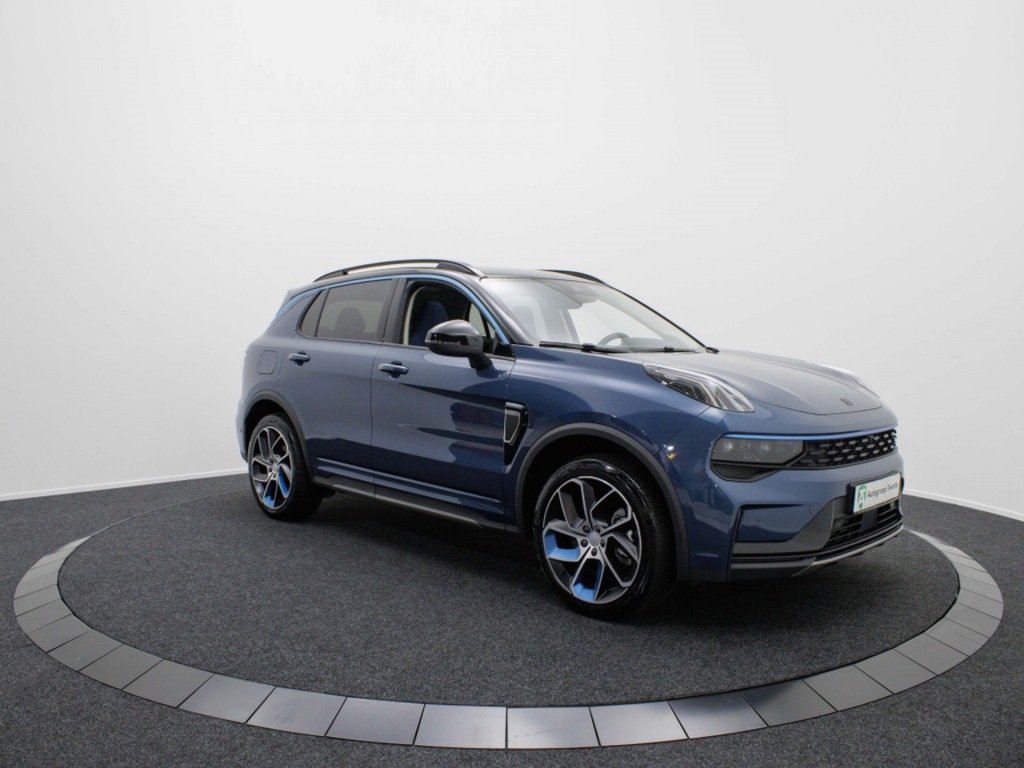LYNK EN CO-01-1.5 PHEV 261 PK Panoramadak 360 graden camera Cruise contr