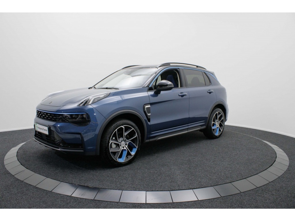 LYNK EN CO-01-1.5 PHEV 261 PK Panoramadak 360 graden camera Cruise contr
