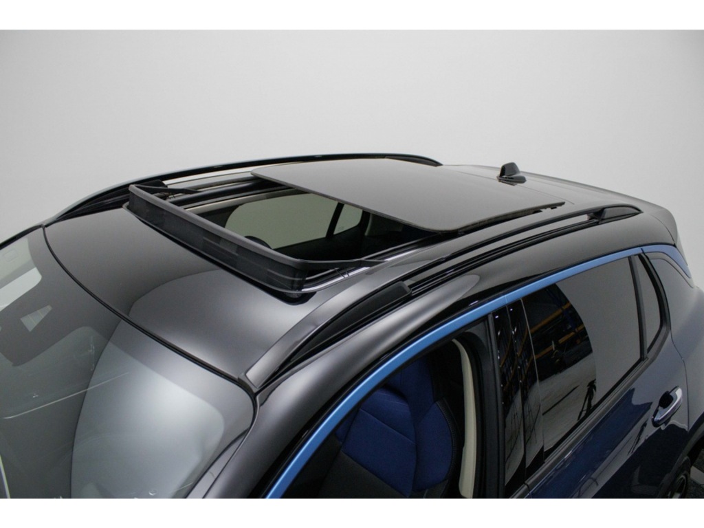 LYNK EN CO-01-1.5 PHEV 261 PK Panoramadak 360 graden camera Cruise contr