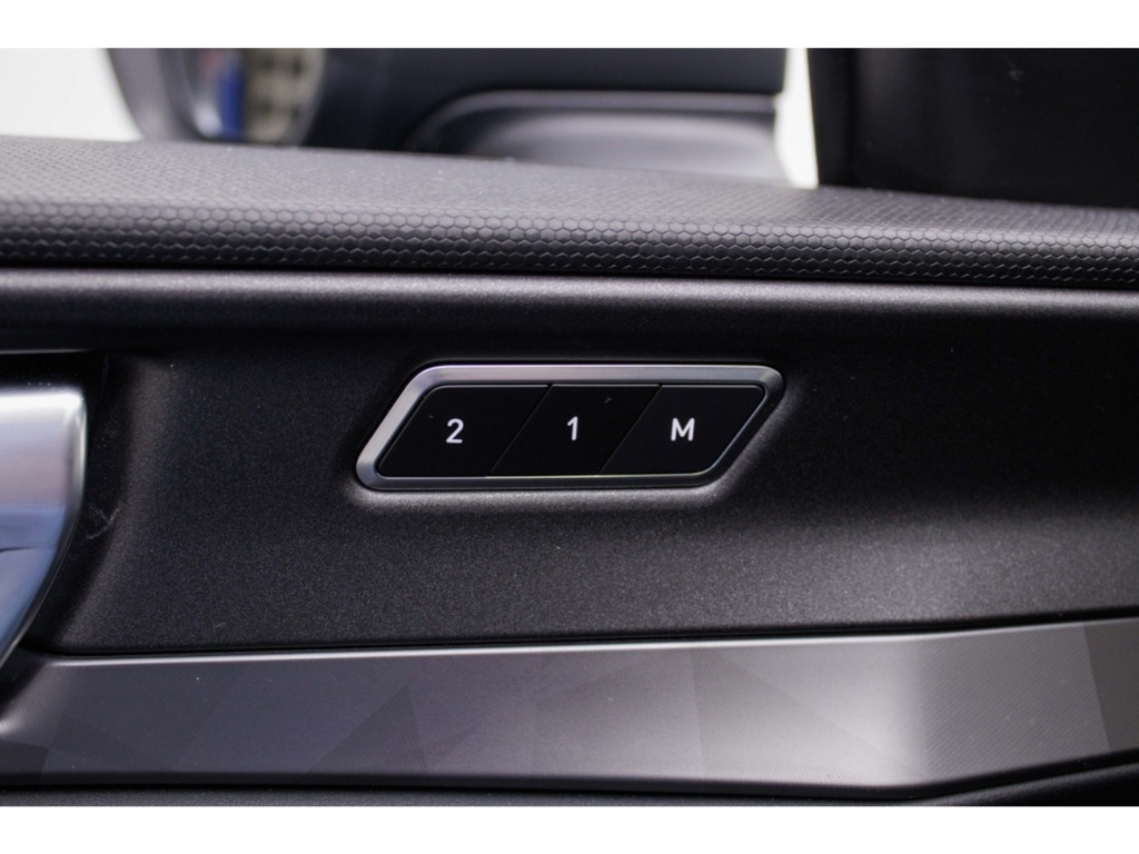 LYNK EN CO-01-1.5 PHEV 261 PK Panoramadak 360 graden camera Cruise contr