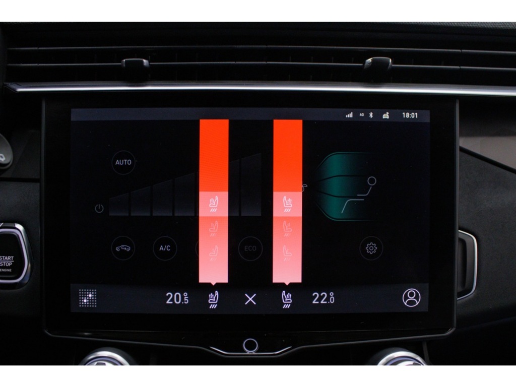 LYNK EN CO-01-1.5 PHEV 261 PK Panoramadak 360 graden camera Cruise contr