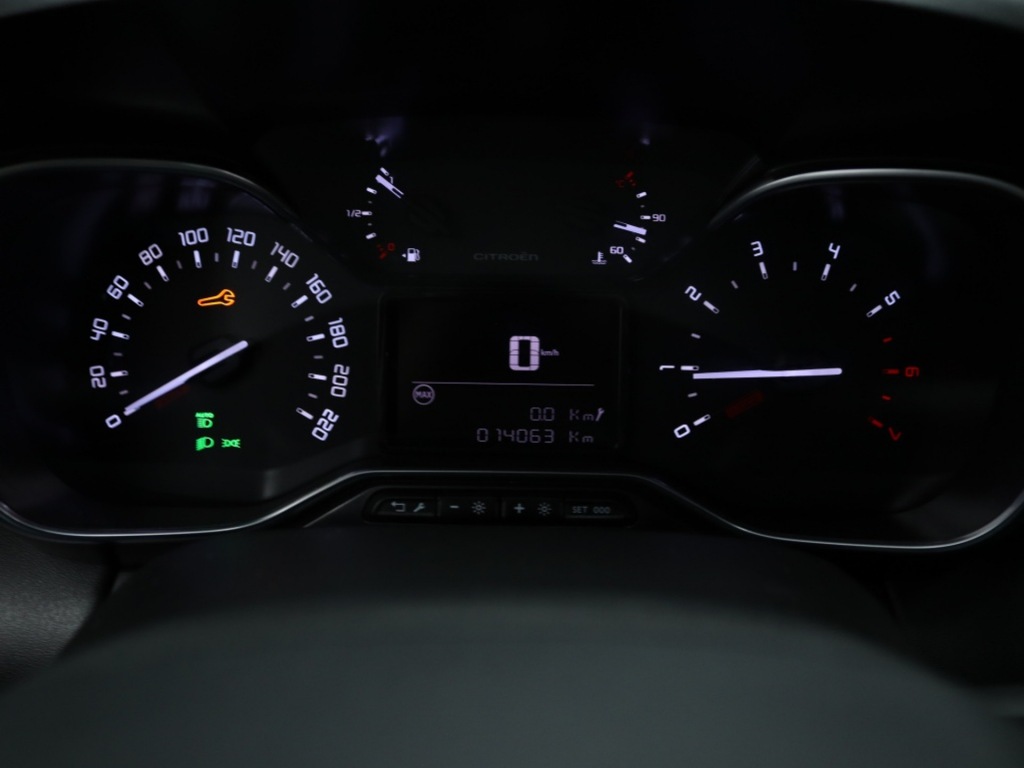 CITROEN-C3 AIRCROSS-1.2 PureTech 110 Plus private lease vanaf 429,- per maand