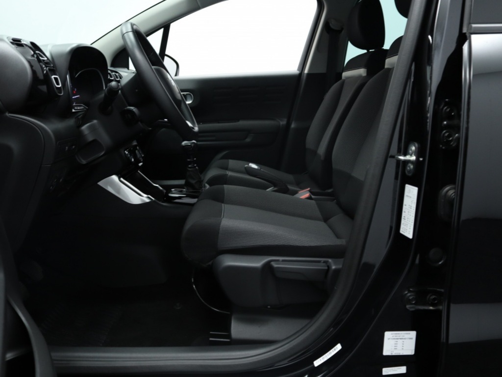 CITROEN-C3 AIRCROSS-1.2 PureTech 110 Plus private lease vanaf 429,- per maand