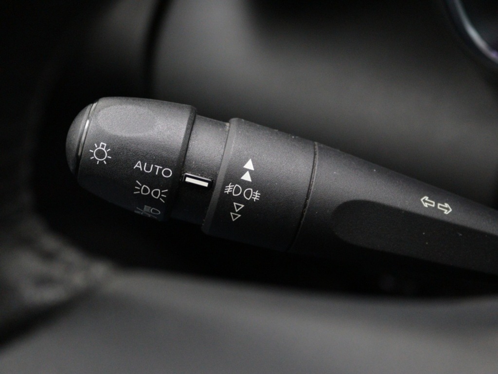 CITROEN-C3 AIRCROSS-1.2 PT S&S Shine Keyless Trekhaak Navigatie