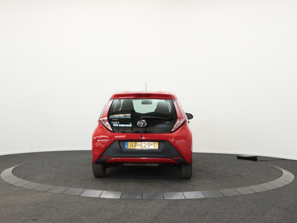 TOYOTA-AYGO-1.0 VVT-i x-fun Airco Radio mp3 El. Ramen