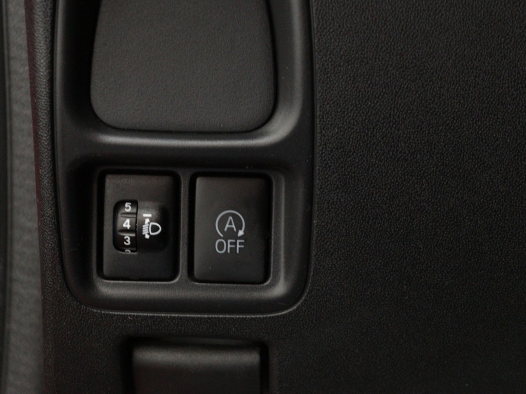 TOYOTA-AYGO-1.0 VVT-i x-fun Airco Radio mp3 El. Ramen