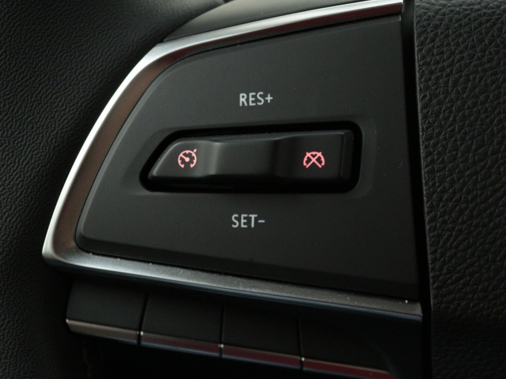 MAXUS-EDELIVER 3-L2 50 kWh Airco Carplay DAB Cruise Control
