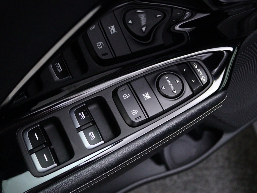 KIA-NIRO-1.6 GDi PHEV DynPL Dodehoek detectie Stuur/Stoel Verwarming