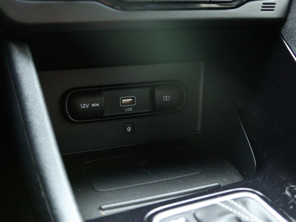 KIA-NIRO-1.6 GDi PHEV DynPL Dodehoek detectie Stuur/Stoel Verwarming