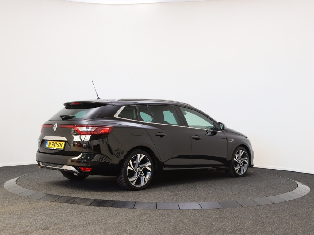 RENAULT-MEGANE-Estate GT 1.6 TCe GT Sport Parkeersensoren Stoelverwarming