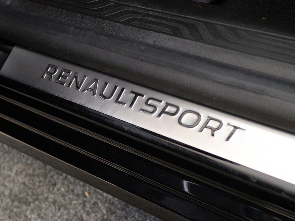 RENAULT-MEGANE-Estate GT 1.6 TCe GT Sport Parkeersensoren Stoelverwarming