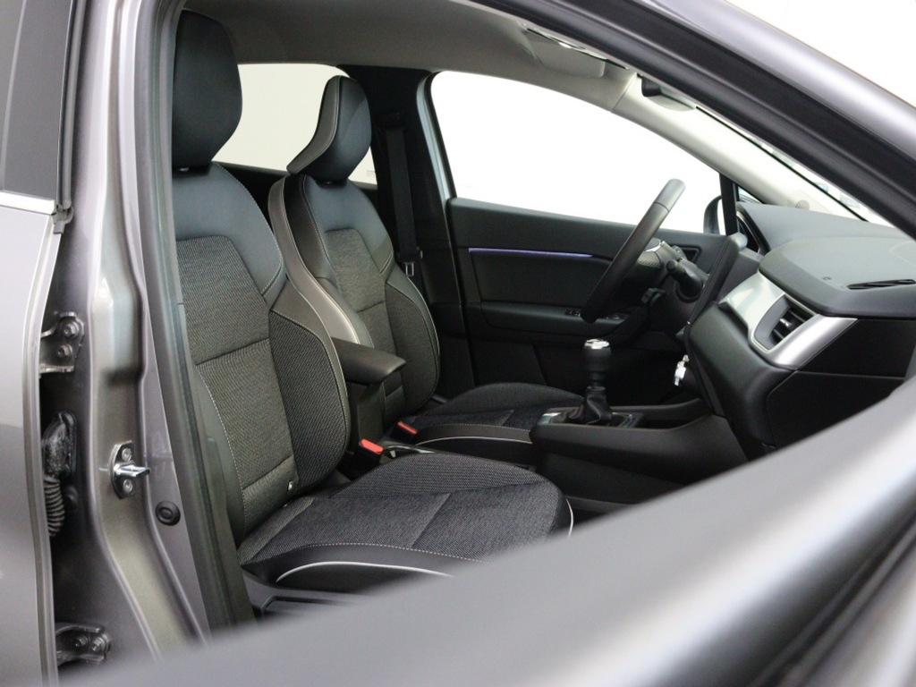 RENAULT-CAPTUR-1.3 TCe Intens Private Lease 479,- 360° Camera Parkeersen