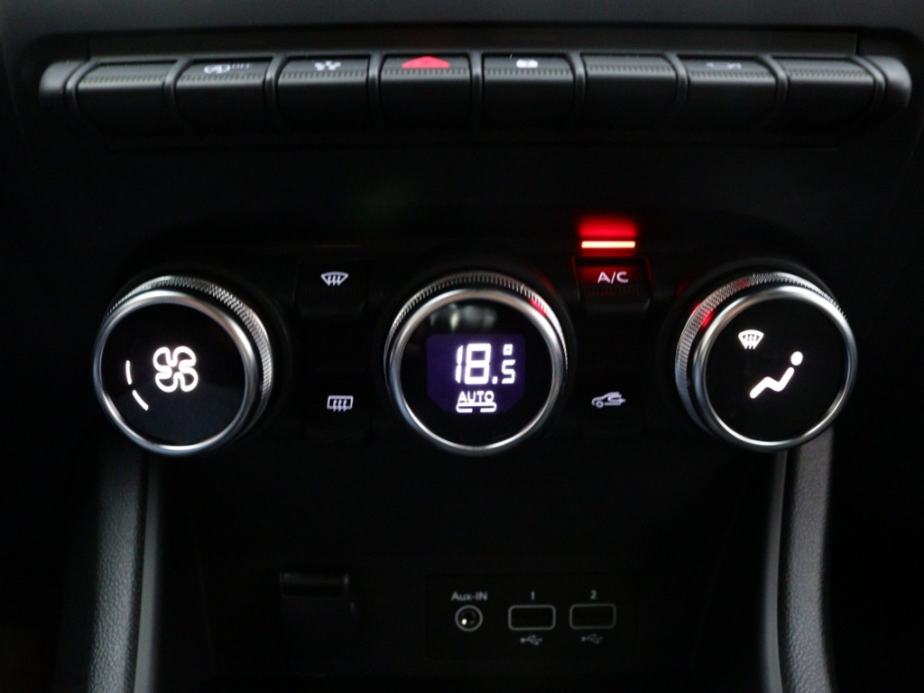 RENAULT-CAPTUR-1.3 TCe Intens Private Lease 479,- 360° Camera Parkeersen