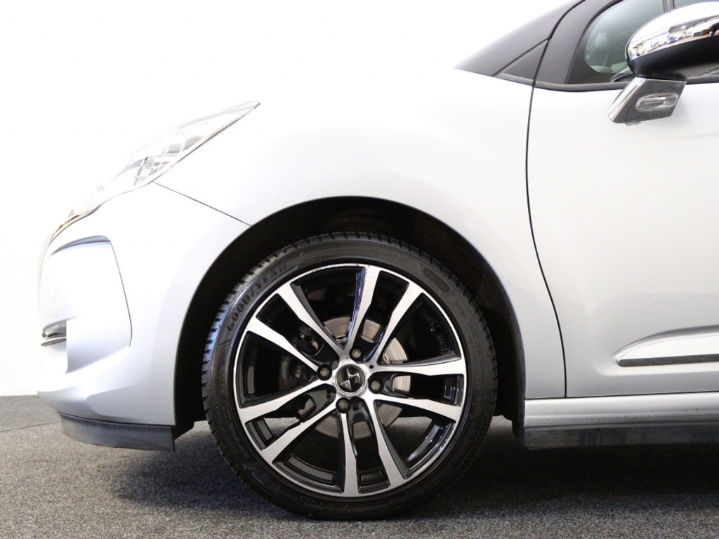 DS-DS 3-1.2 PureTech Business Navigatie Airco