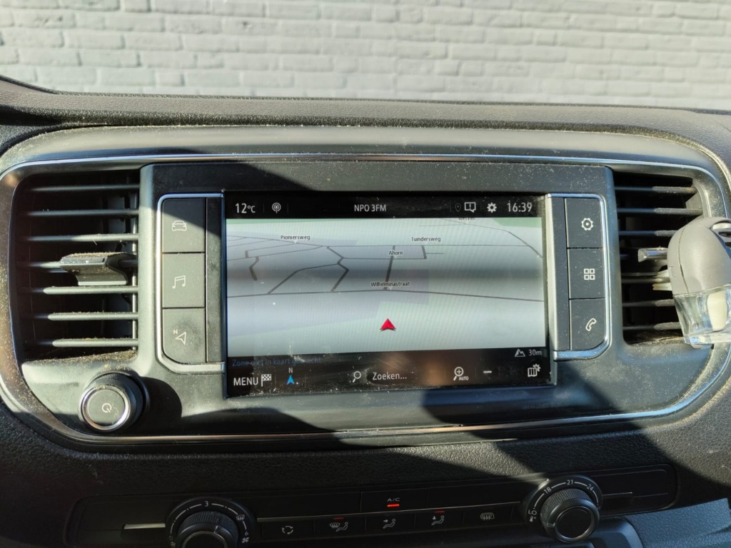 OPEL-VIVARO-2.0D 123pk L2H1 3-Pers Navi CameraApple Carplay Android Auto Airco PDC Cruise Control Regensensor