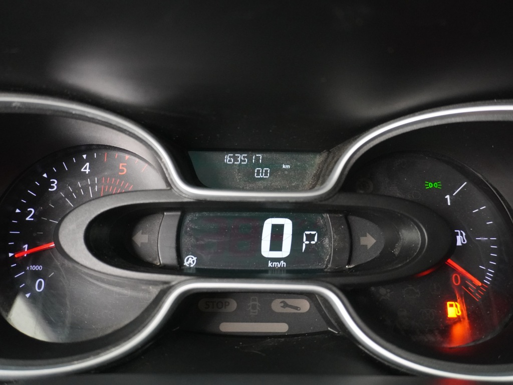 RENAULT-TRAFIC-2.0dCi 146pk AUT-6 Camera Trekhaak Pdc Airco L2H1 Cruise Control Elektr.Spiegels+Verwarmd DAB Bluetooth Led Betonplex vloer Lat