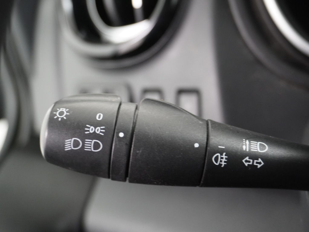 RENAULT-TRAFIC-2.0dCi 146pk AUT-6 Camera Trekhaak Pdc Airco L2H1 Cruise Control Elektr.Spiegels+Verwarmd DAB Bluetooth Led Betonplex vloer Lat