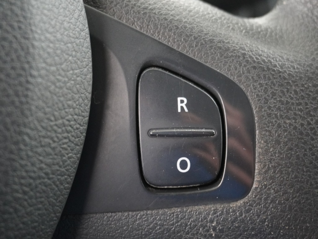 RENAULT-TRAFIC-2.0dCi 146pk AUT-6 Camera Trekhaak Pdc Airco L2H1 Cruise Control Elektr.Spiegels+Verwarmd DAB Bluetooth Led Betonplex vloer Lat